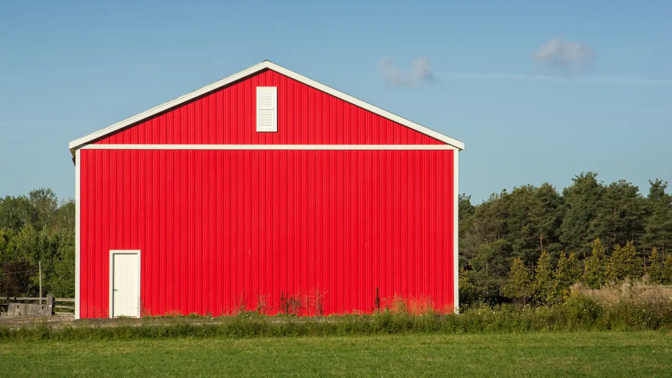 Agricultural Buildings image 4