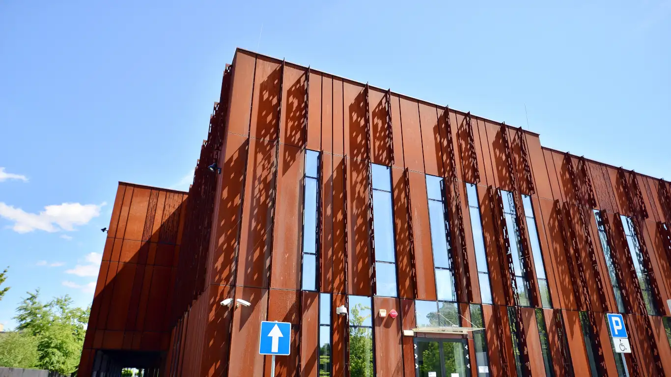 Office Buildings image 5